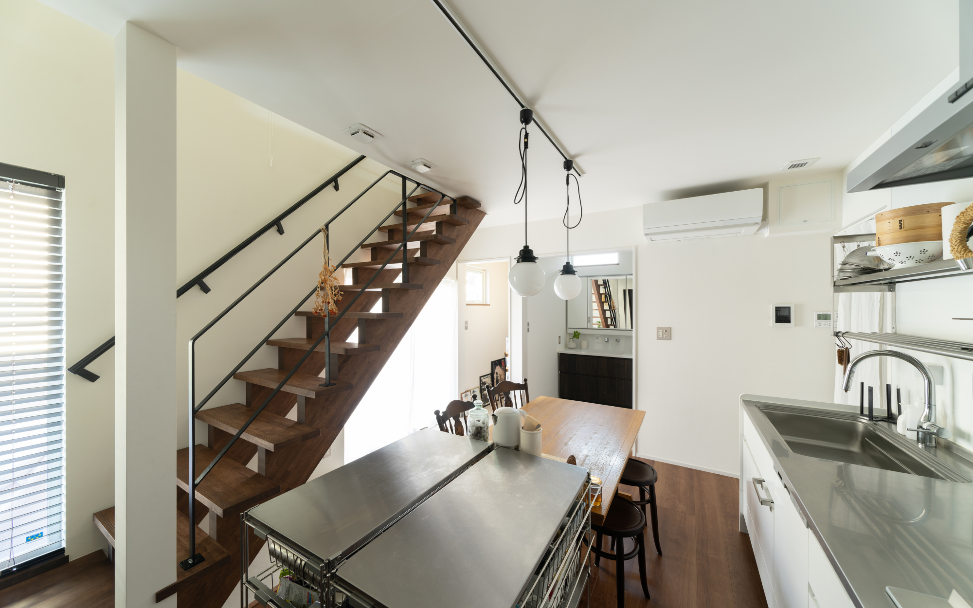 素の家『街中でほがらかに暮らす家』　広島市西区の家